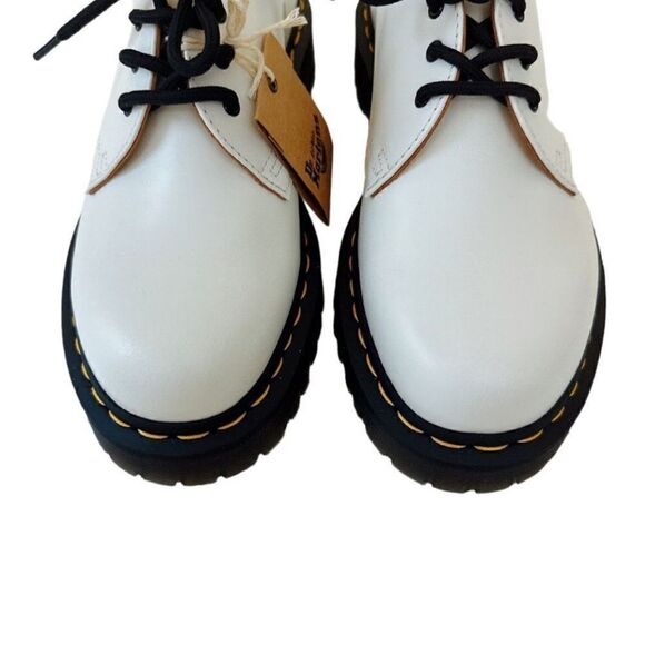 DR. MARTENS White Smooth Derby's Leather Lace-Up Shoes NWT - Picture 4 of 12